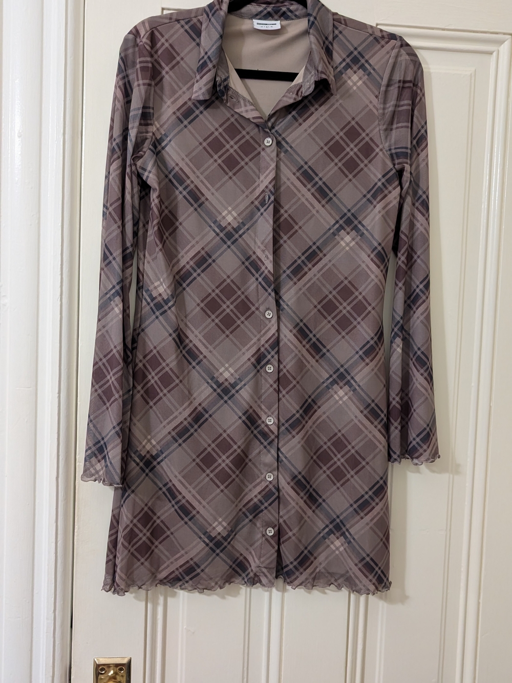 Noisy May Plaid Long-Sleeve Shirt Dress in Mauve and Navy